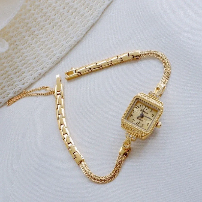Orologio con cinturino sottile - Vintage Digital Watch recensione e prezzo